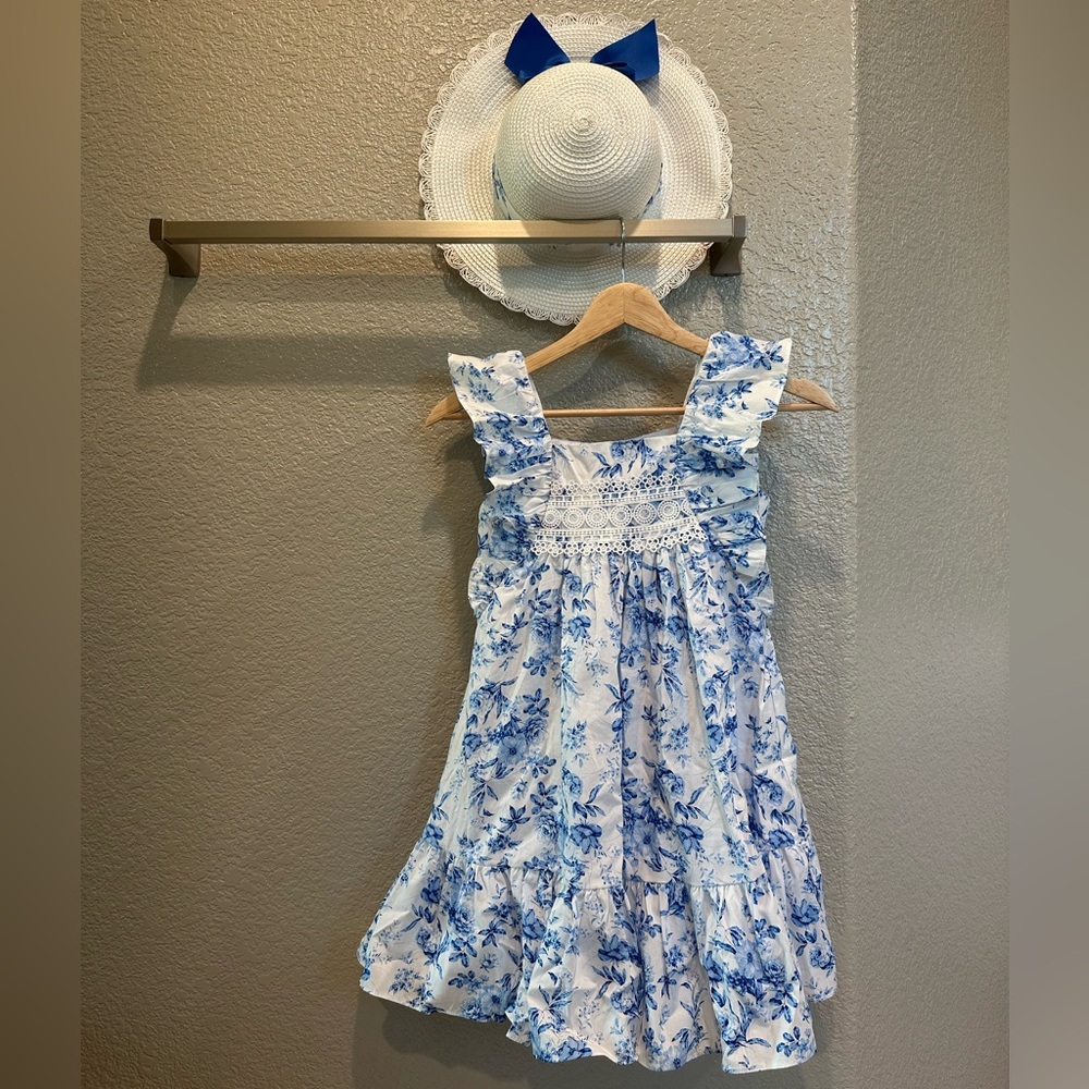 NWOT Bonnie Jean Blue and White Floral Dress & Hat set